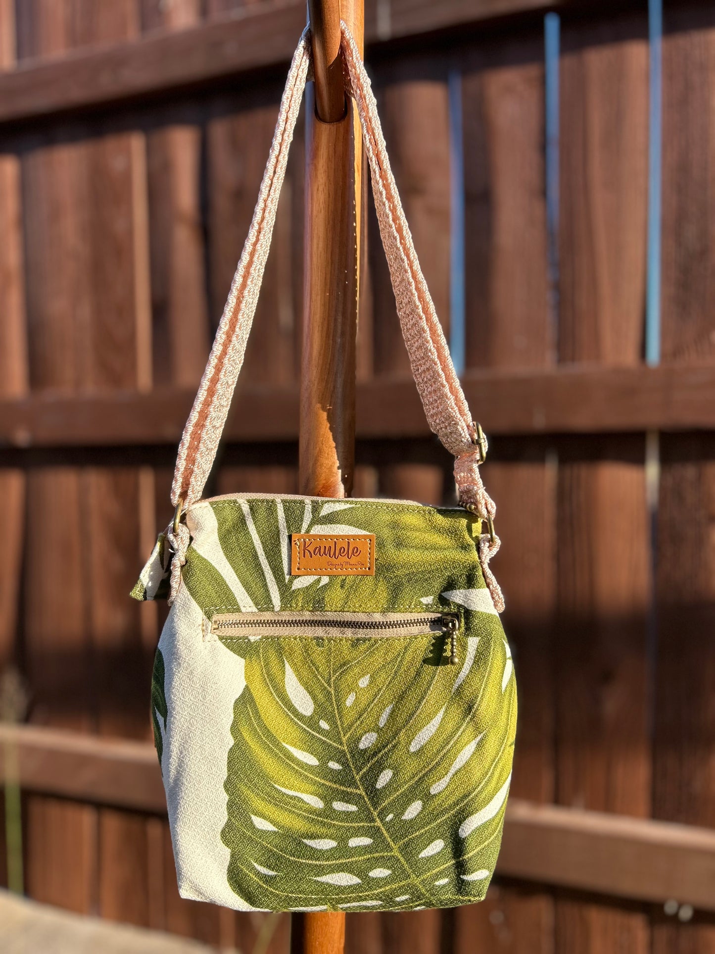 Ku'uipo Crossbody