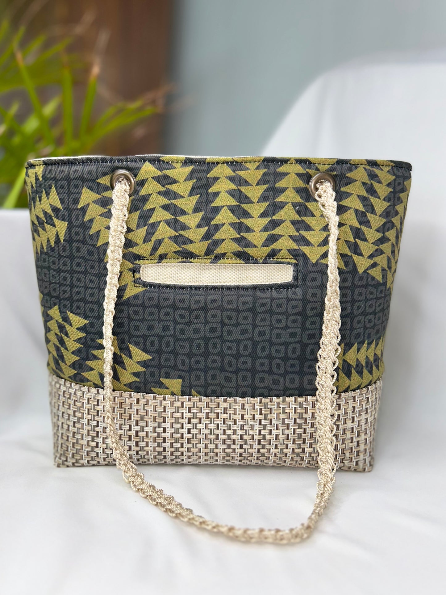 Kaulana Small Tote