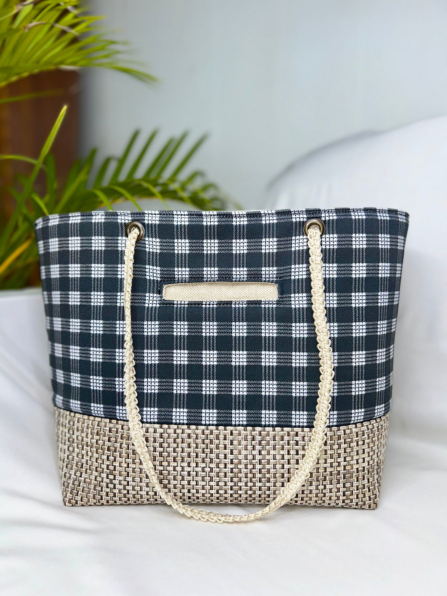 Kaulana Large Tote