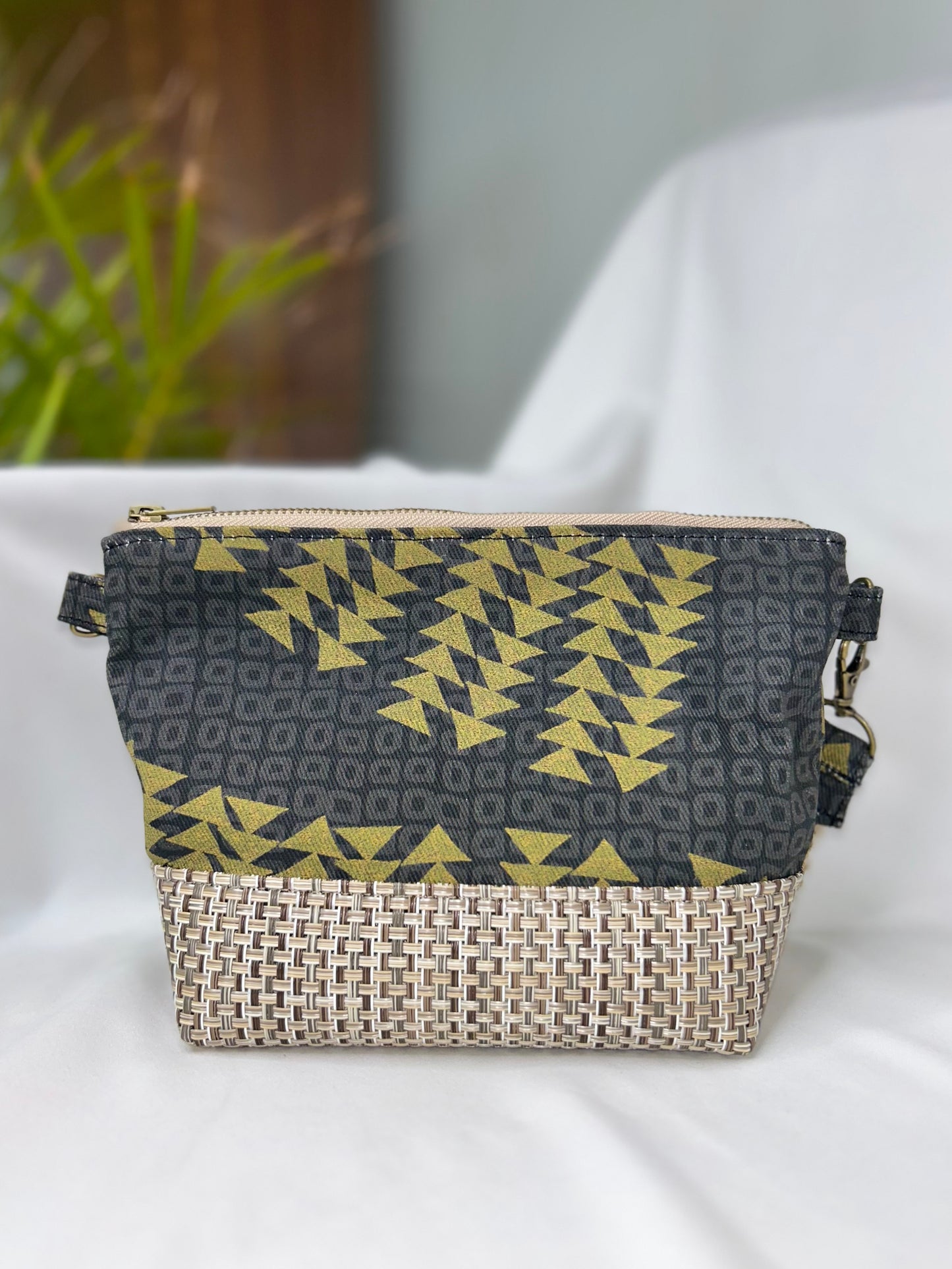 Kaulana Clutch