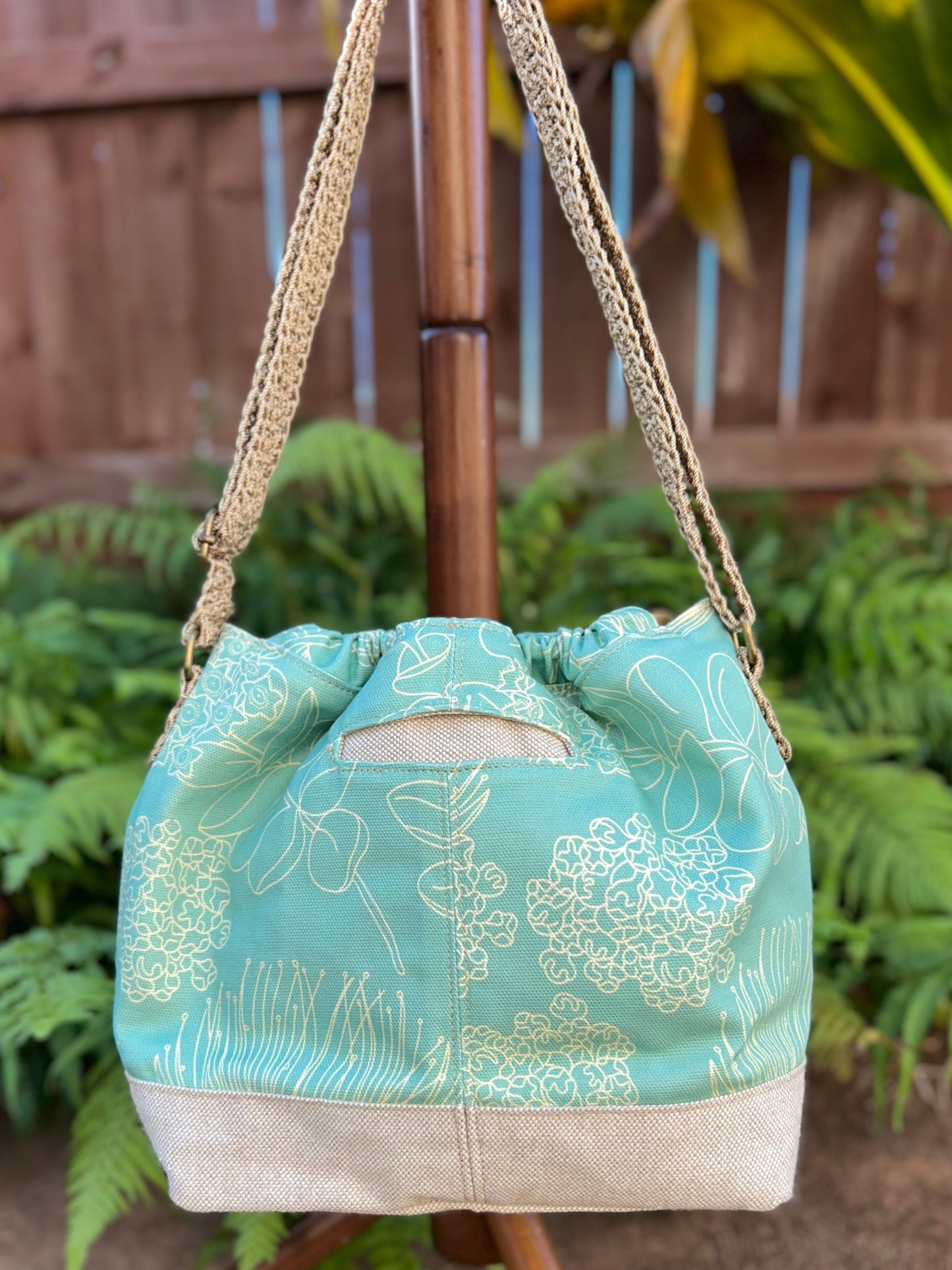 Kaleoaloha Crossover