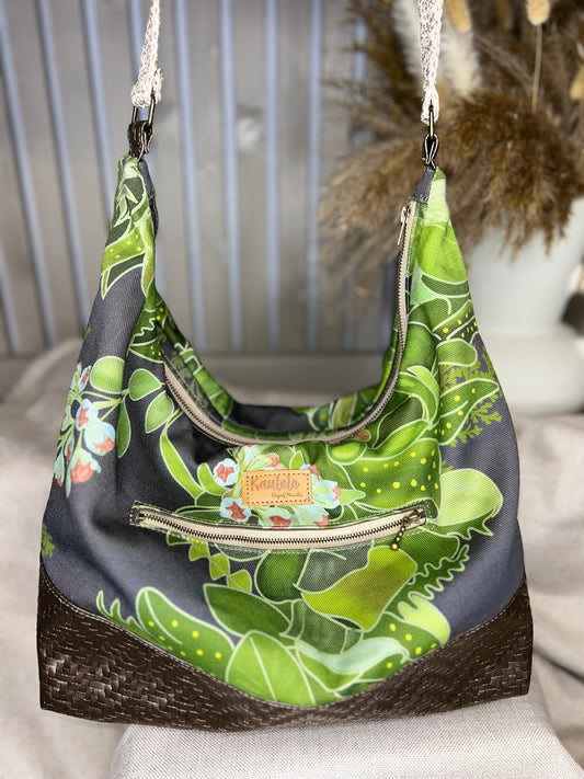 Kahealani Helia Hobo