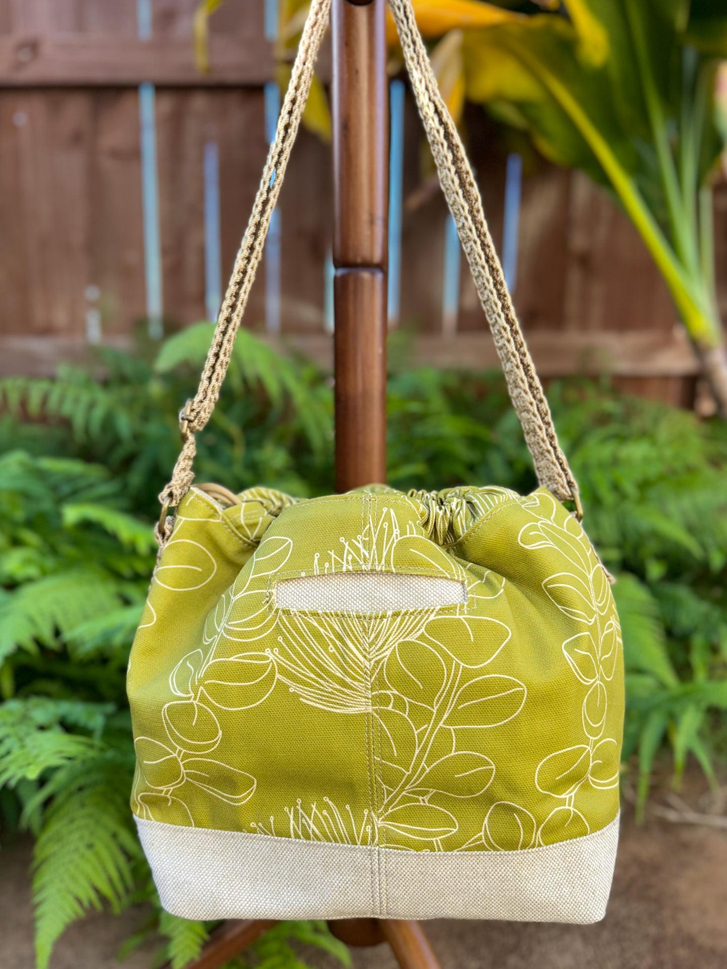 Kaleoaloha Crossover