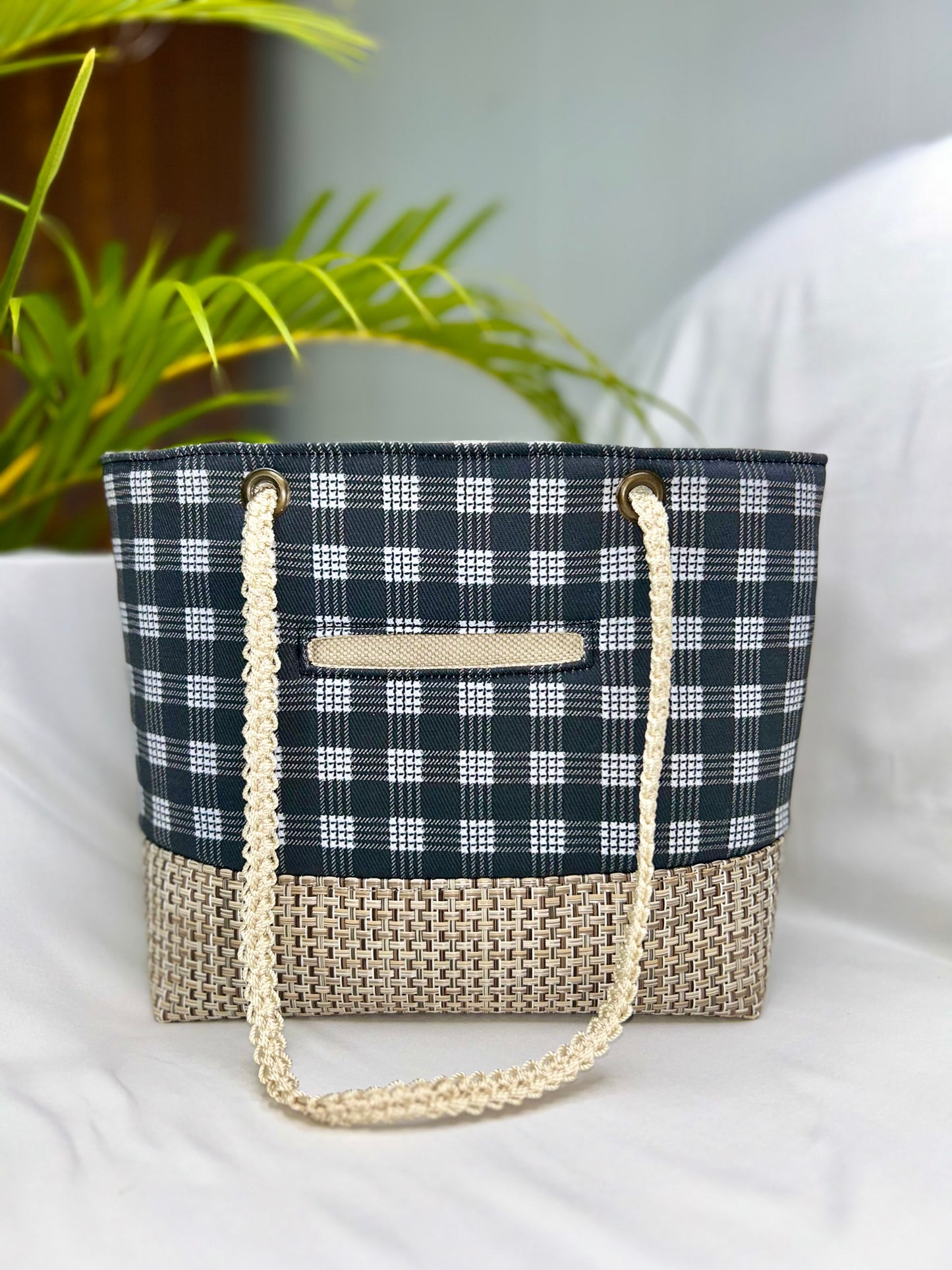 Kaulana Small Tote